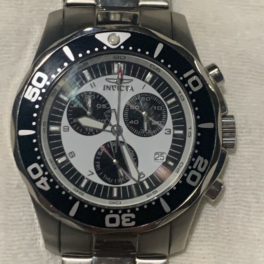 Invicta Swiss made watch - Picture 2 of 3